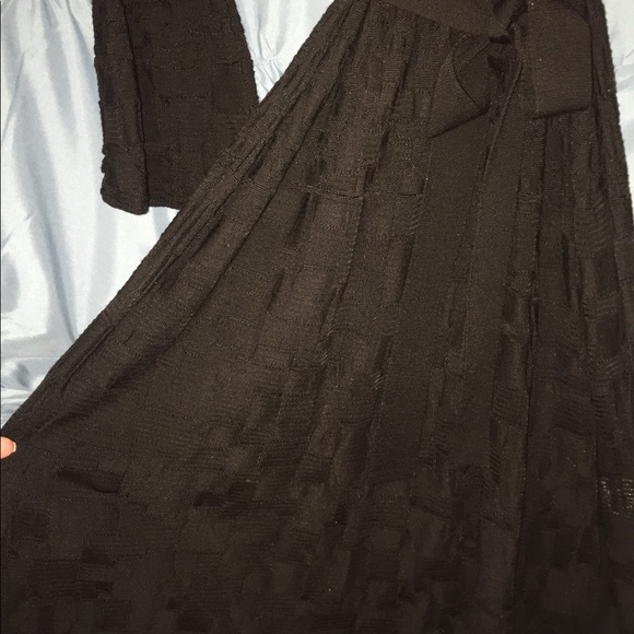 SALE‼️Missoni Black Bell Sleeve Knit Dress - Picture 3 of 5